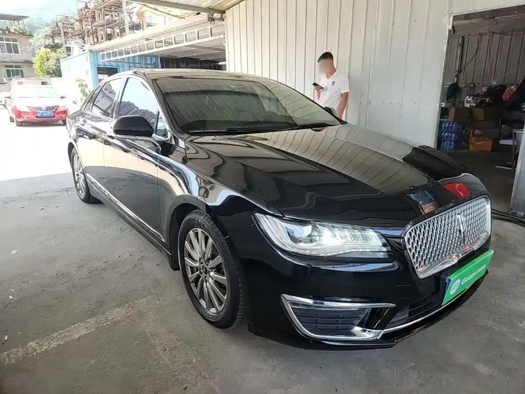 Lincoln MKZ 2018 2.0T Premium Edition — миниатюра 4