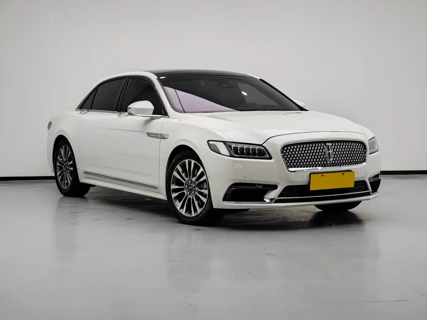 Lincoln Continental 2019 2.0T Two-Wheel Drive Reserve Edition (China VI Emission Standard) — миниатюра 3
