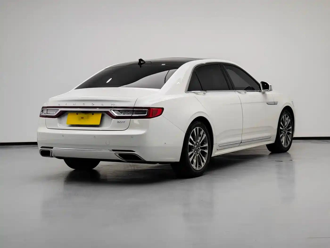 Lincoln Continental 2019 2.0T Two-Wheel Drive Reserve Edition (China VI Emission Standard) — миниатюра 4