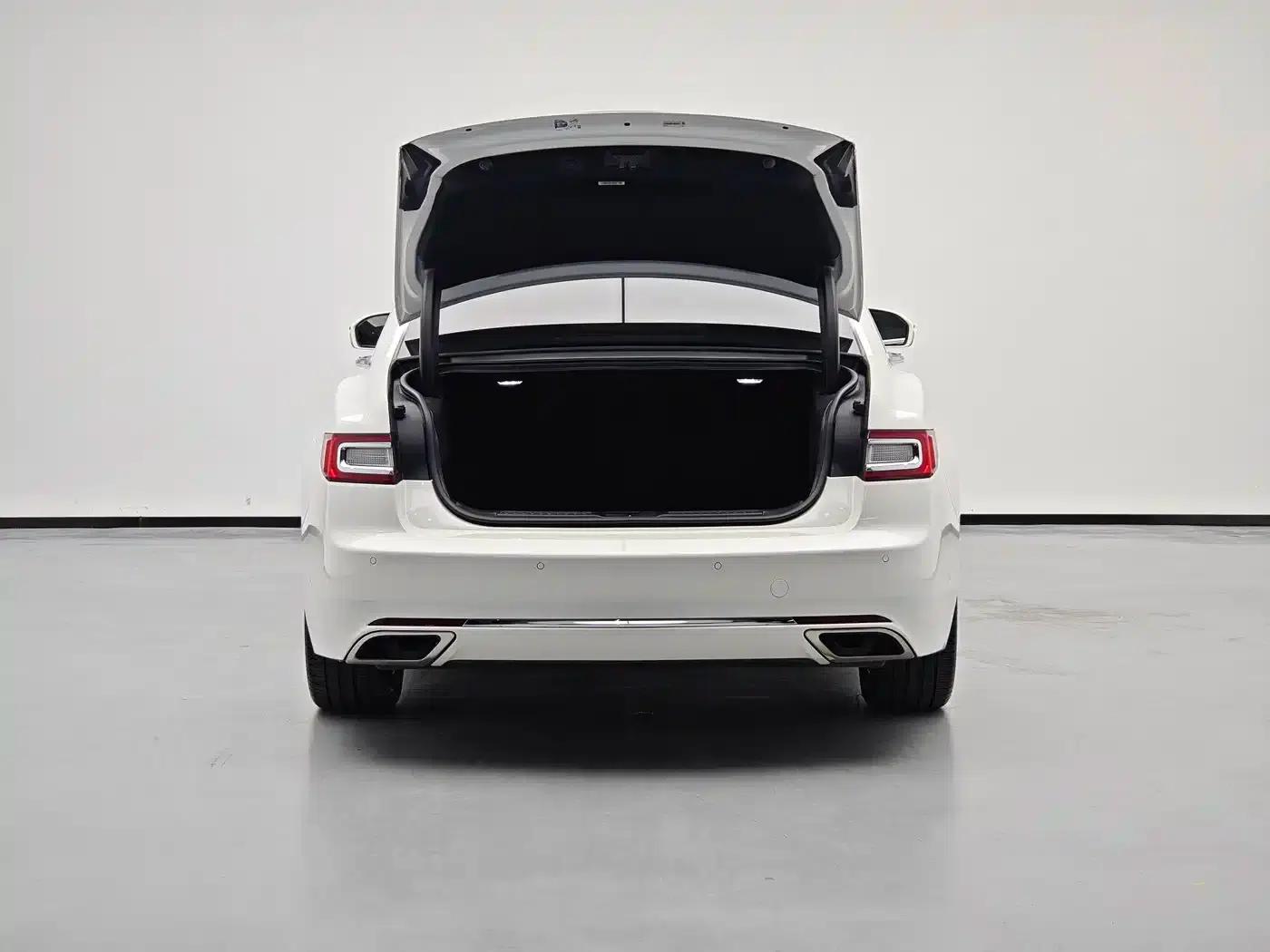 Lincoln Continental 2019 2.0T Two-Wheel Drive Reserve Edition (China VI Emission Standard) — миниатюра 7