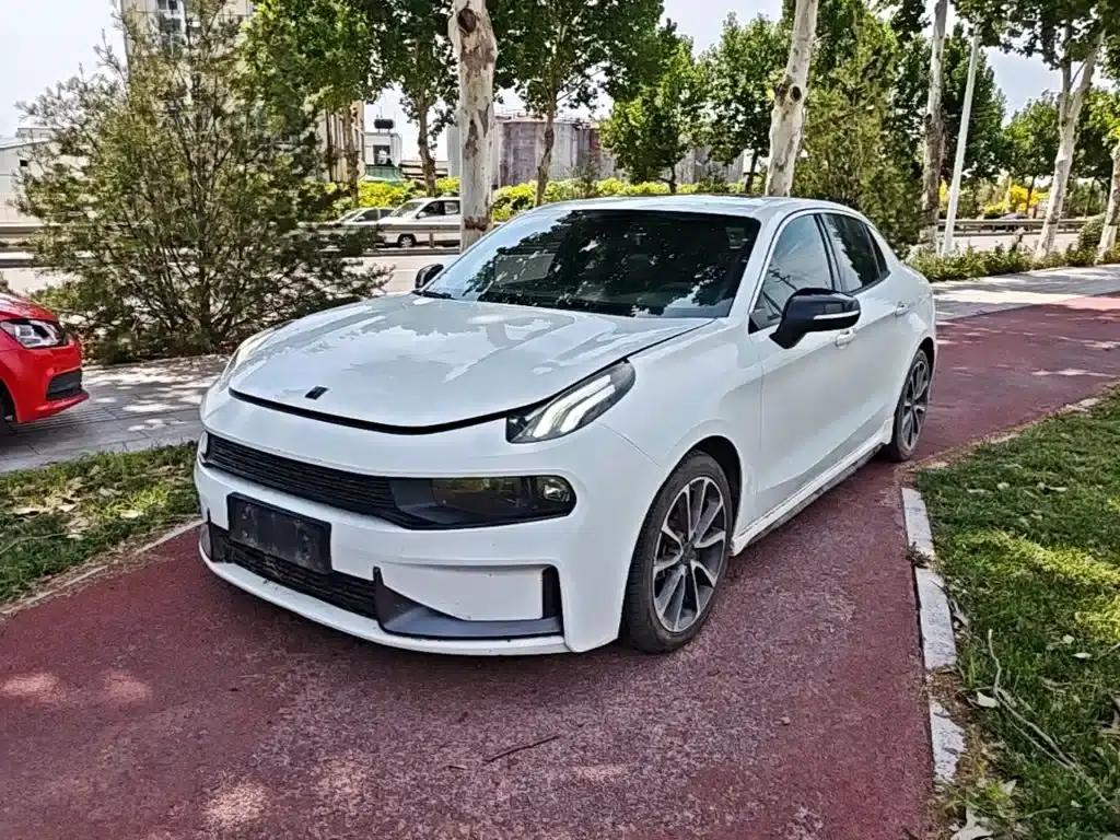 Lynk & Co 03 2019 1.5TD DCT Sport Edition (China VI Emission Standard) — миниатюра 2