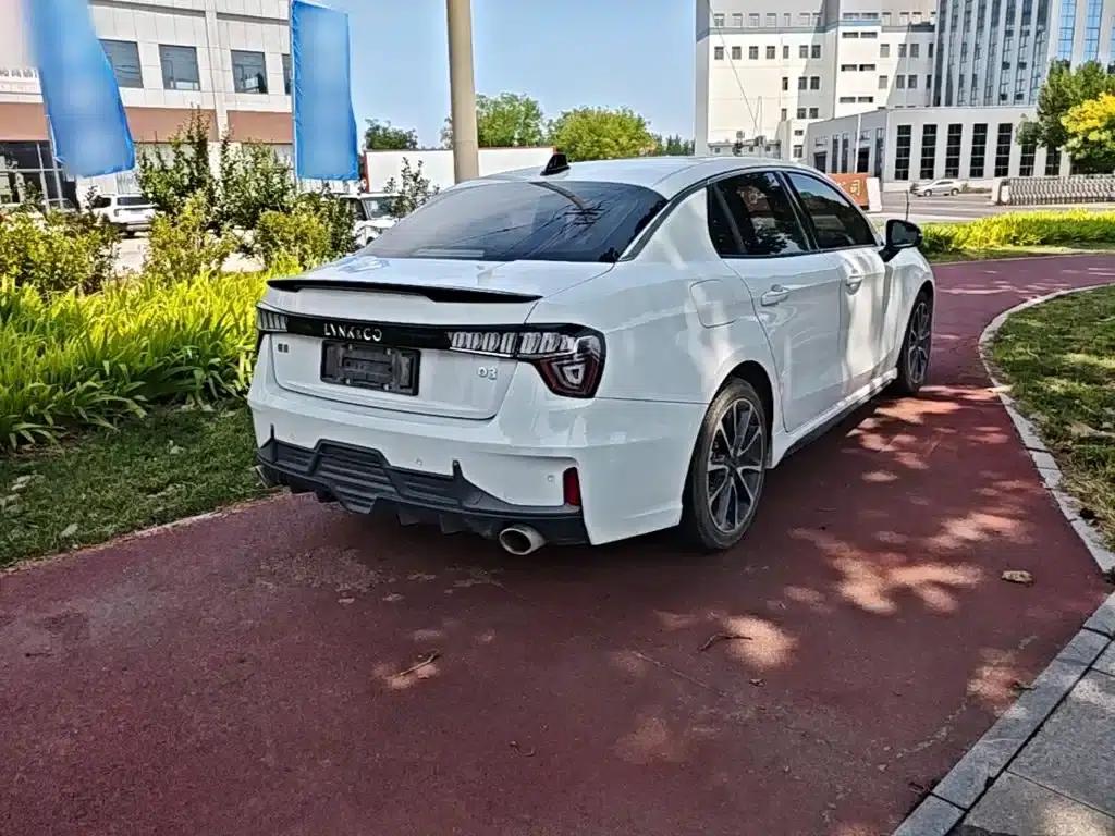 Lynk & Co 03 2019 1.5TD DCT Sport Edition (China VI Emission Standard) — миниатюра 7