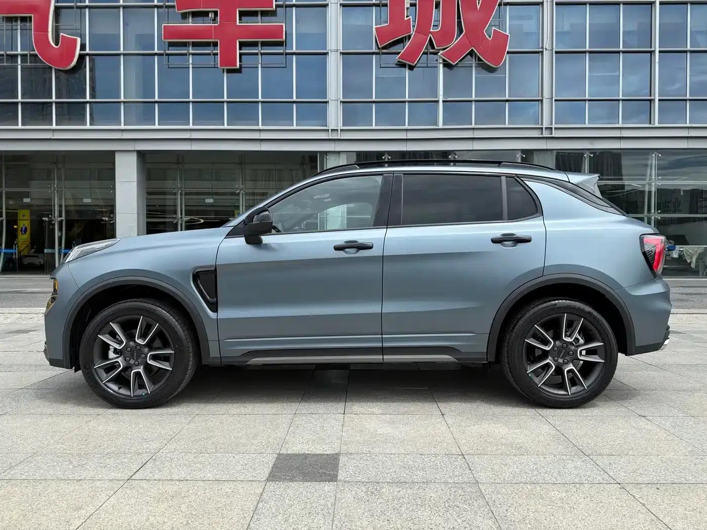 Lynk & Co 01 2025 2.0TD Two-Wheel Drive Refreshed Pro Edition — миниатюра 3