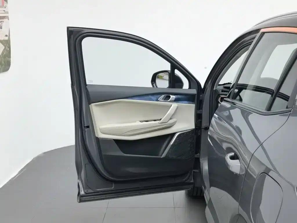 Lynk & Co 06 2020 1.5T Halo — миниатюра 8