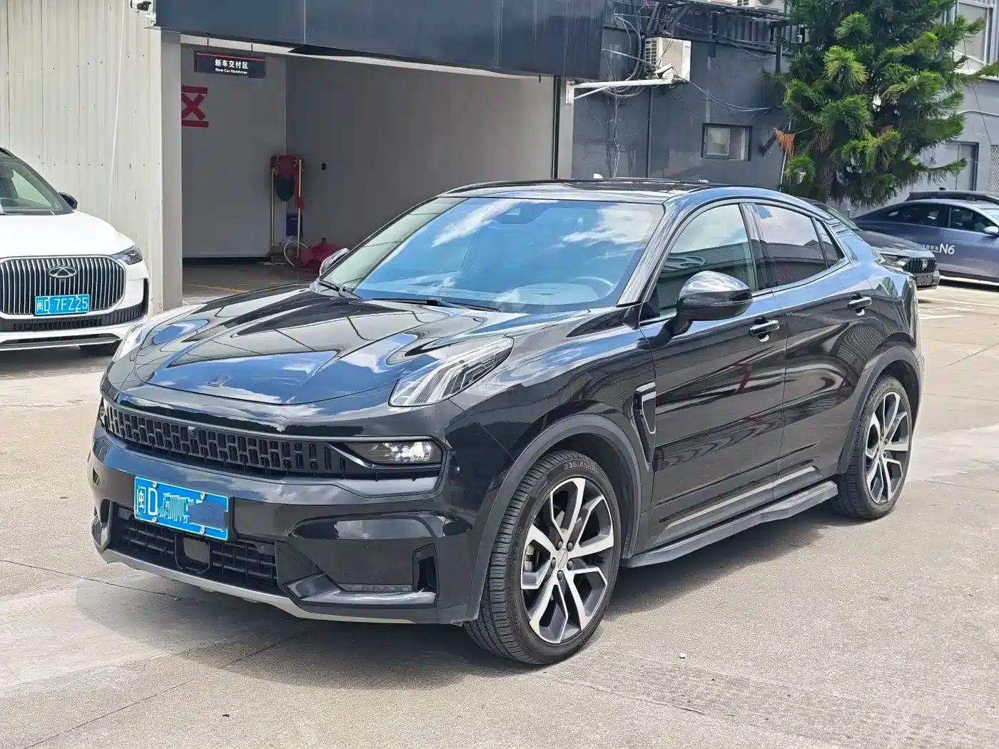 Lynk & Co 05 2022 2.0TD AWD Halo — миниатюра 1