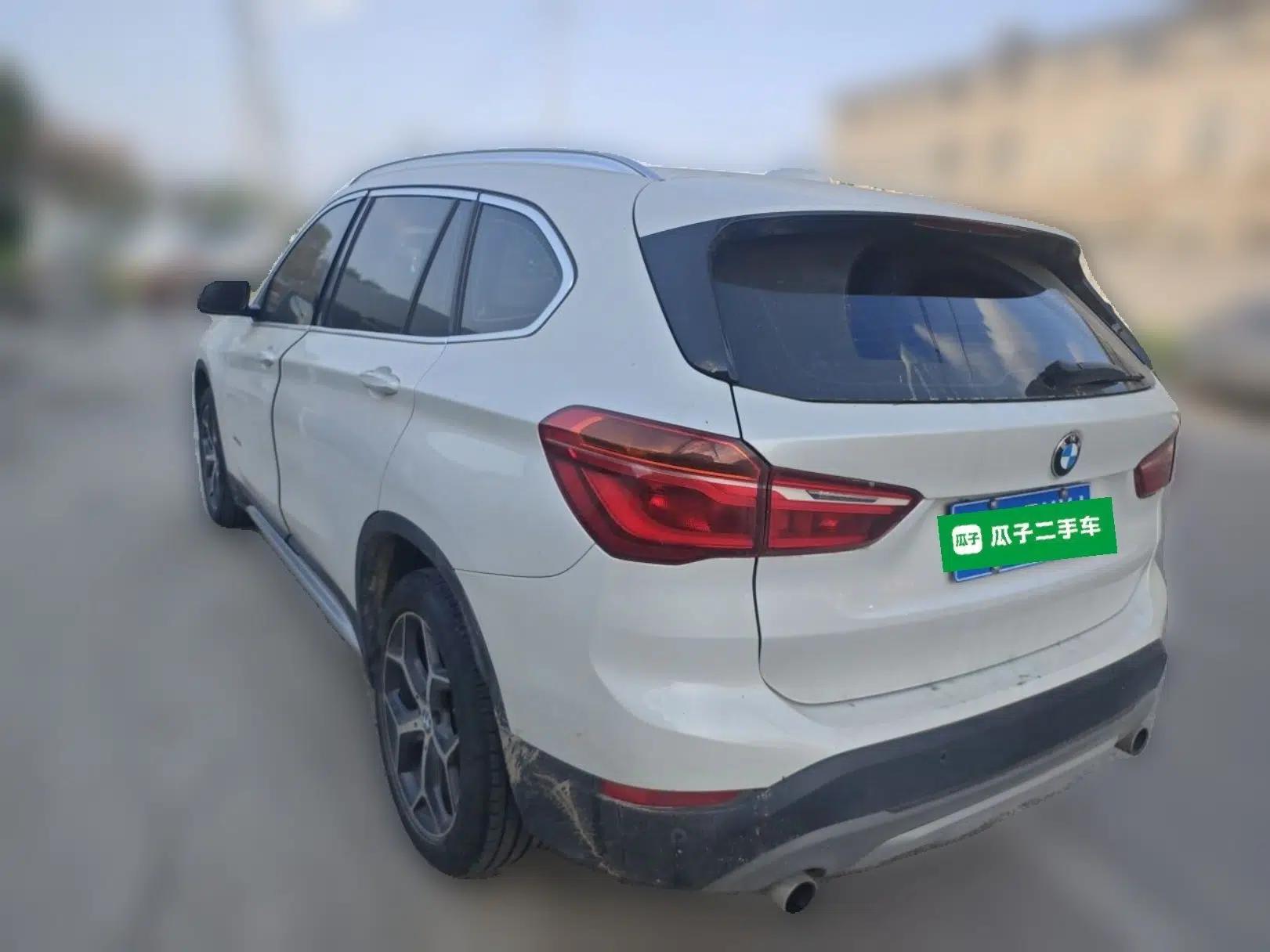 BMW X1 2018 xDrive20Li Luxury Model — миниатюра 4