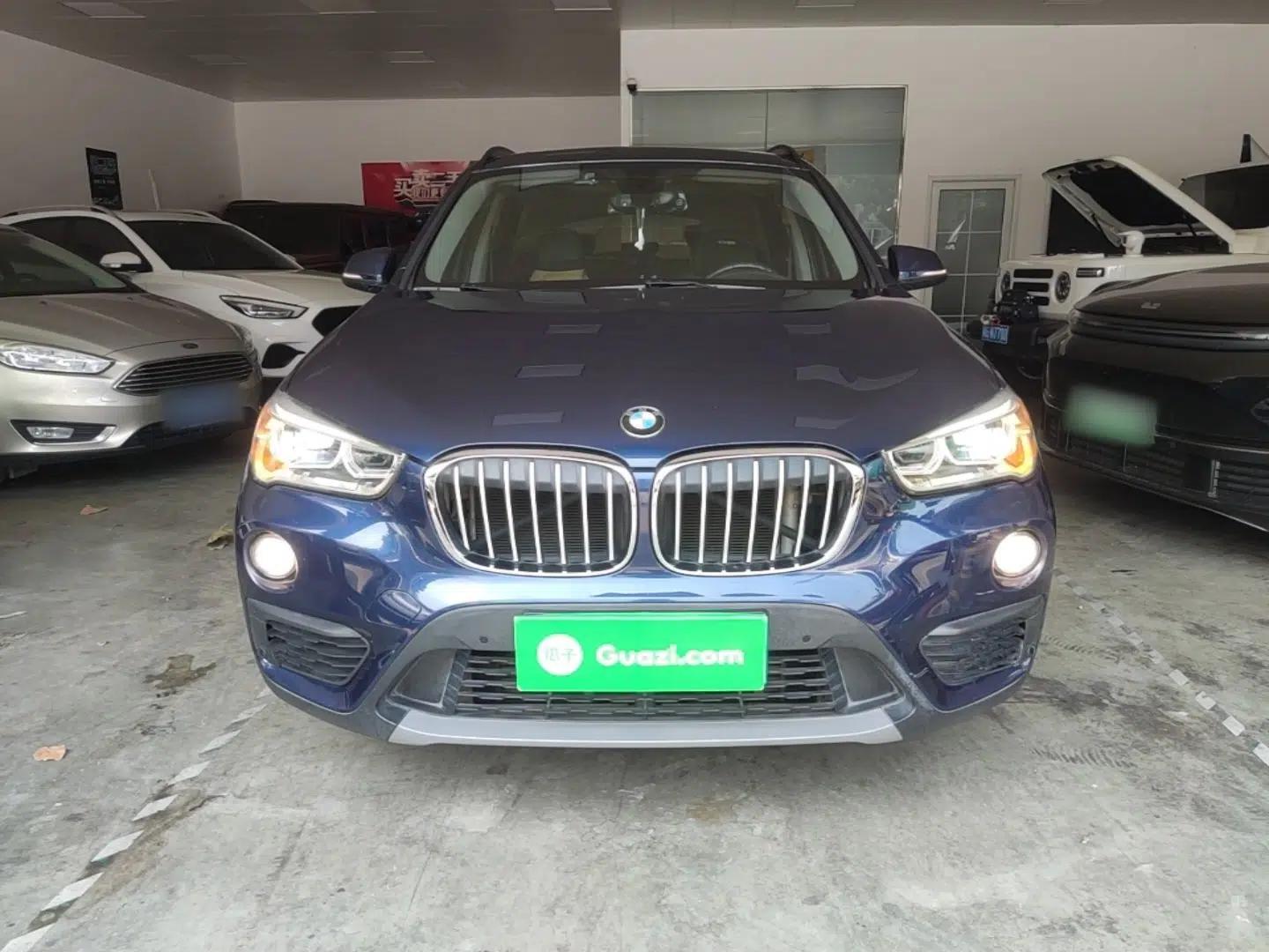 BMW X1 2016 sDrive18Li Premium Edition — миниатюра 2