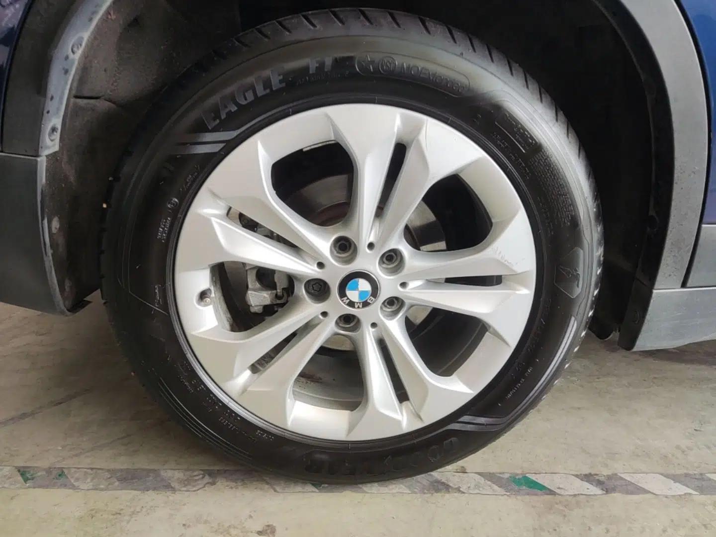 BMW X1 2016 sDrive18Li Premium Edition — миниатюра 11