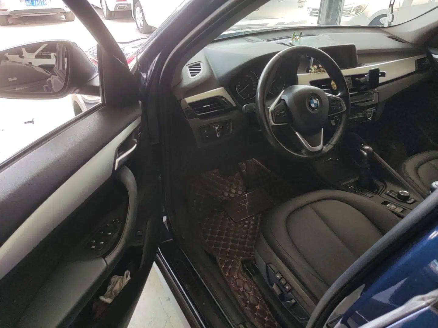 BMW X1 2016 sDrive18Li Premium Edition — миниатюра 18