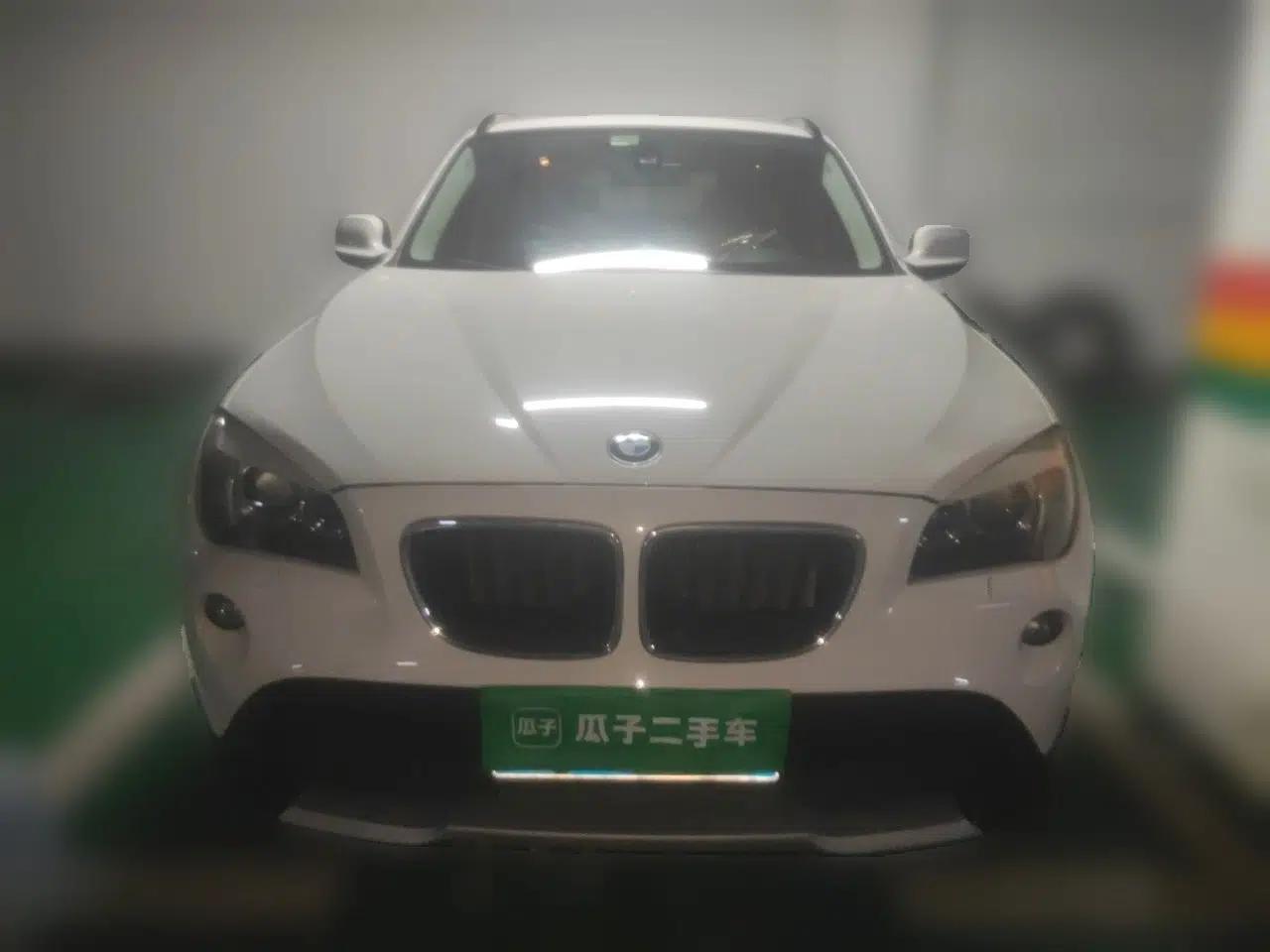 BMW X1 2010 sDrive18i Luxury Model — миниатюра 2