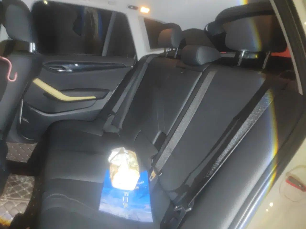BMW X1 2010 sDrive18i Luxury Model — миниатюра 17