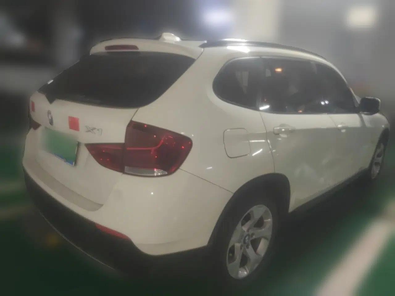 BMW X1 2010 sDrive18i Luxury Model — миниатюра 6