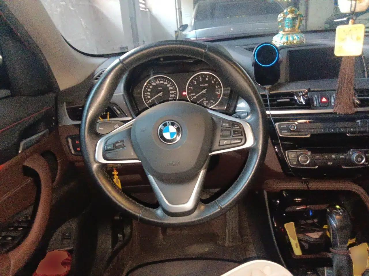 BMW X1 2018 sDrive18Li Luxury Model — миниатюра 10
