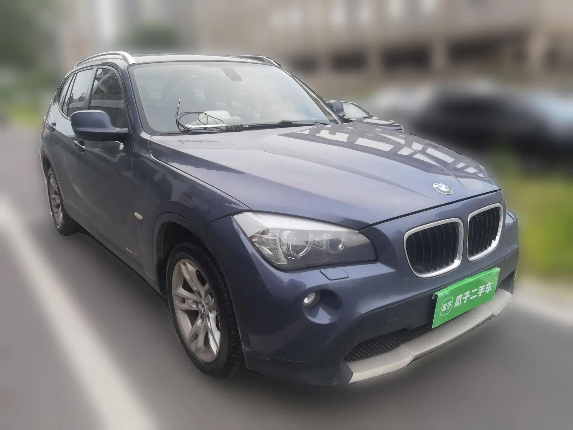BMW X1 2012 sDrive18i Luxury Edition — миниатюра 3