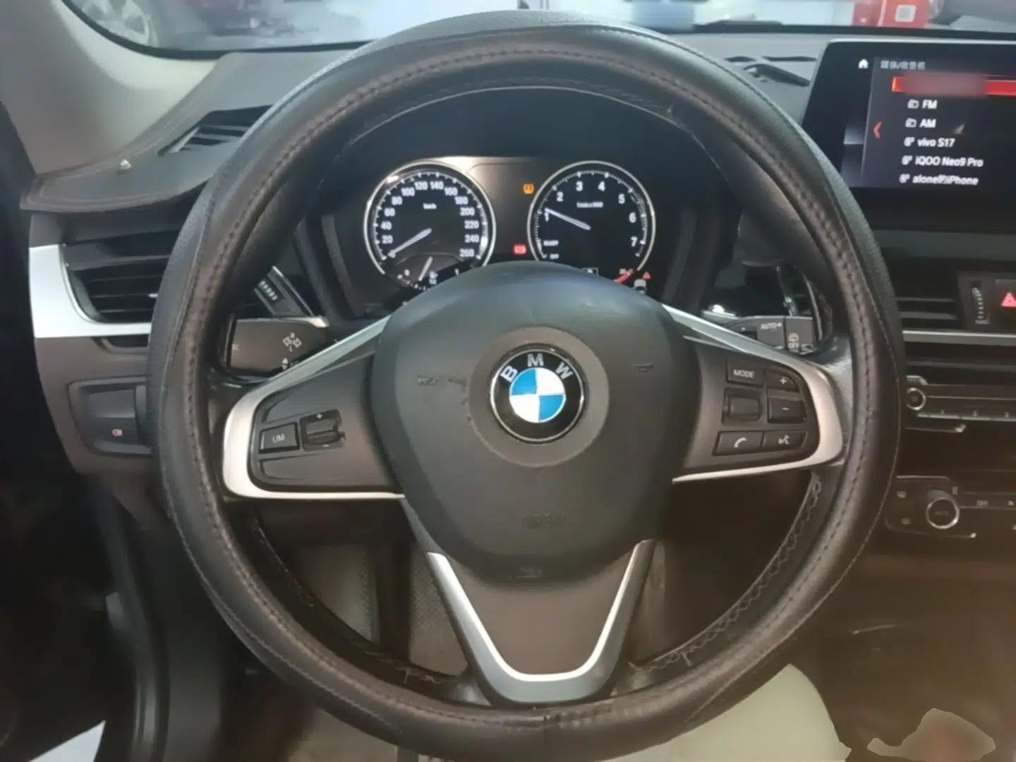 BMW X1 2020 sDrive25Li Leading Model — миниатюра 18