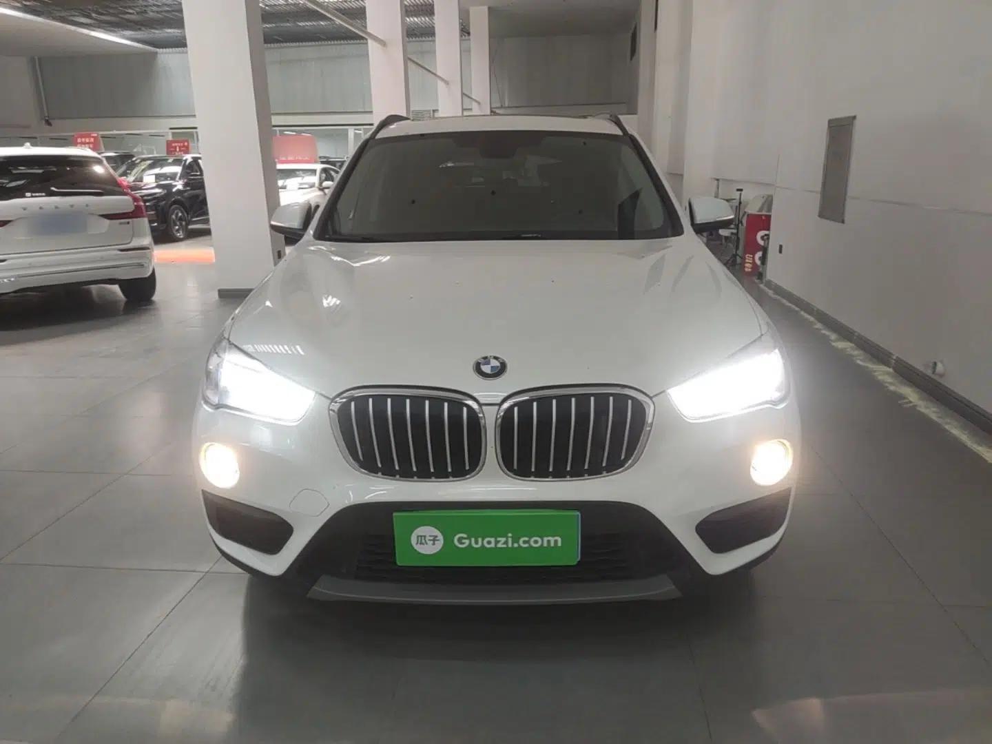 BMW X1 2019 sDrive18Li Fashion Model — миниатюра 2
