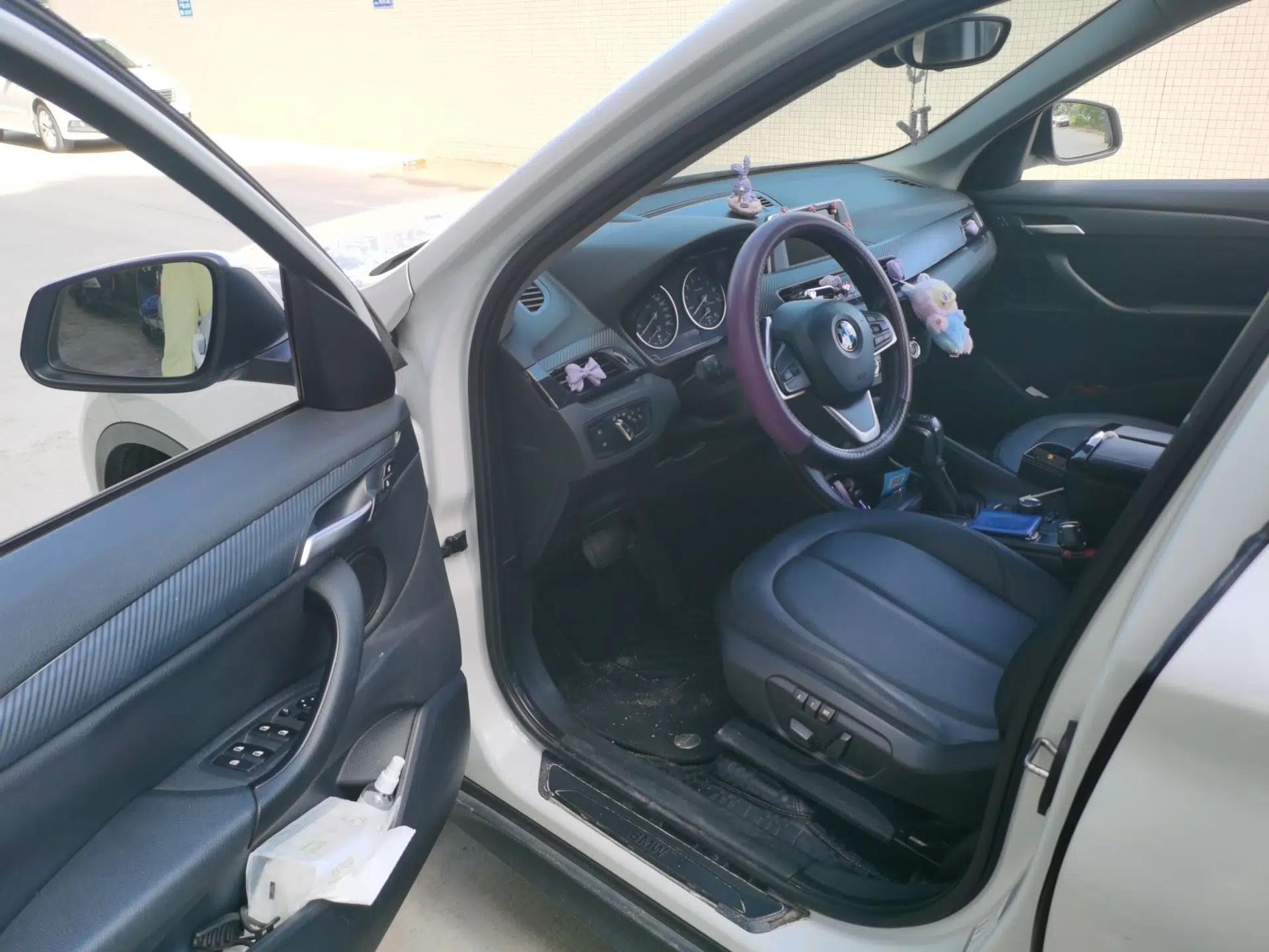 BMW X1 2016 sDrive18Li Fashion Model — миниатюра 16