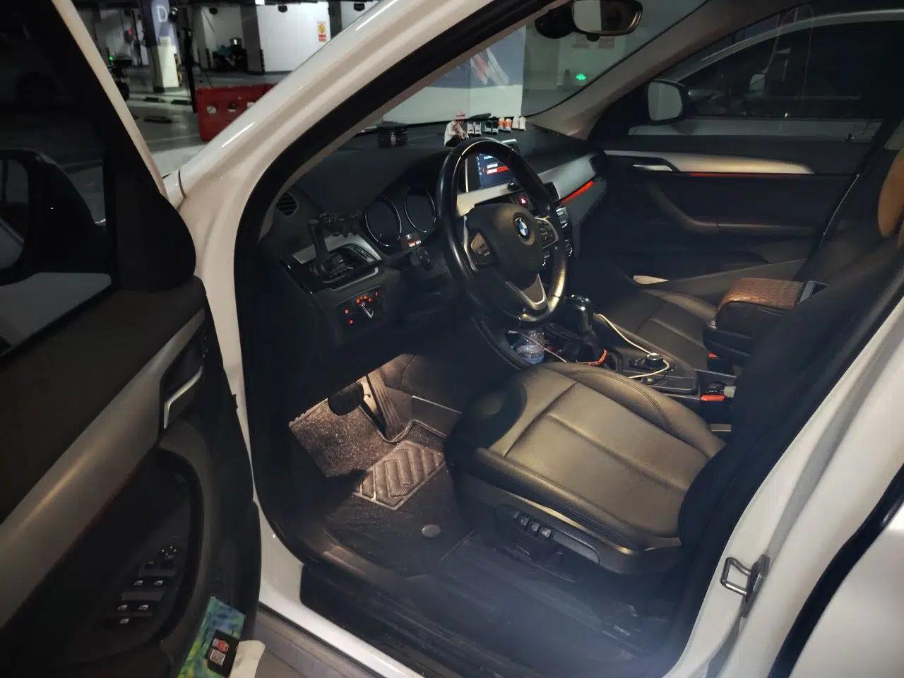 BMW X1 2019 sDrive20Li Leading Model — миниатюра 16