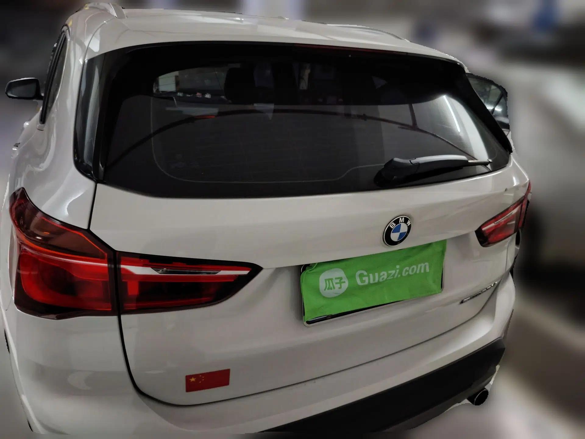 BMW X1 2019 sDrive20Li Leading Model — миниатюра 5