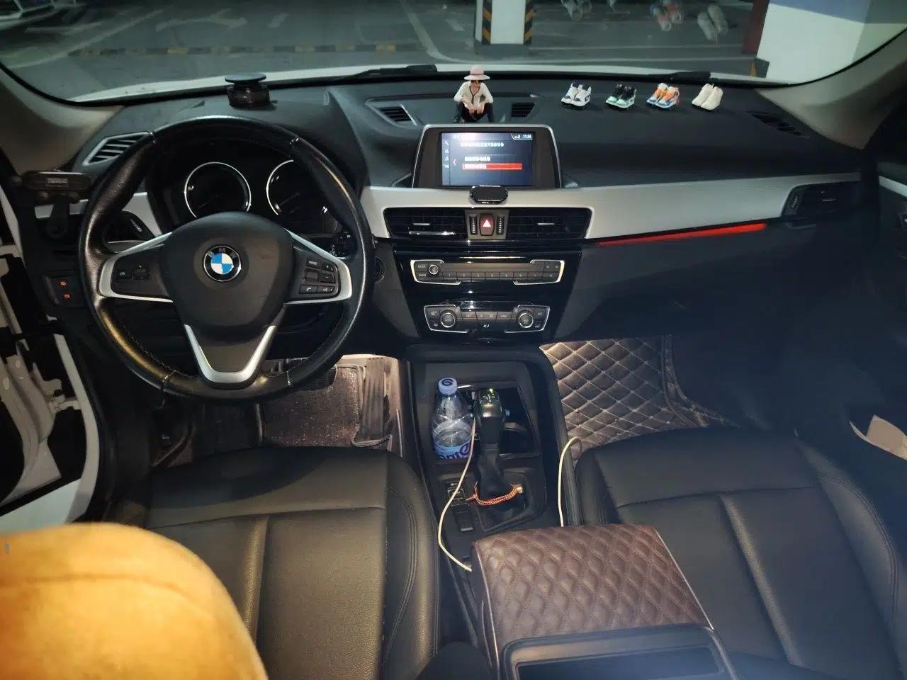 BMW X1 2019 sDrive20Li Leading Model — миниатюра 9
