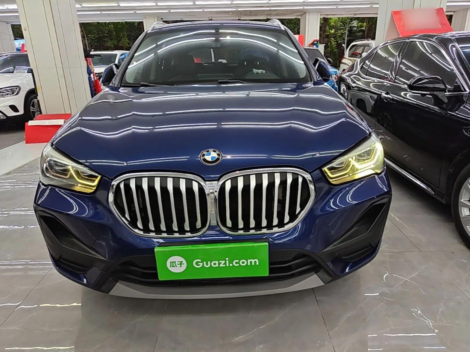 BMW X1 2020 sDrive25Li Leading Model — миниатюра 2
