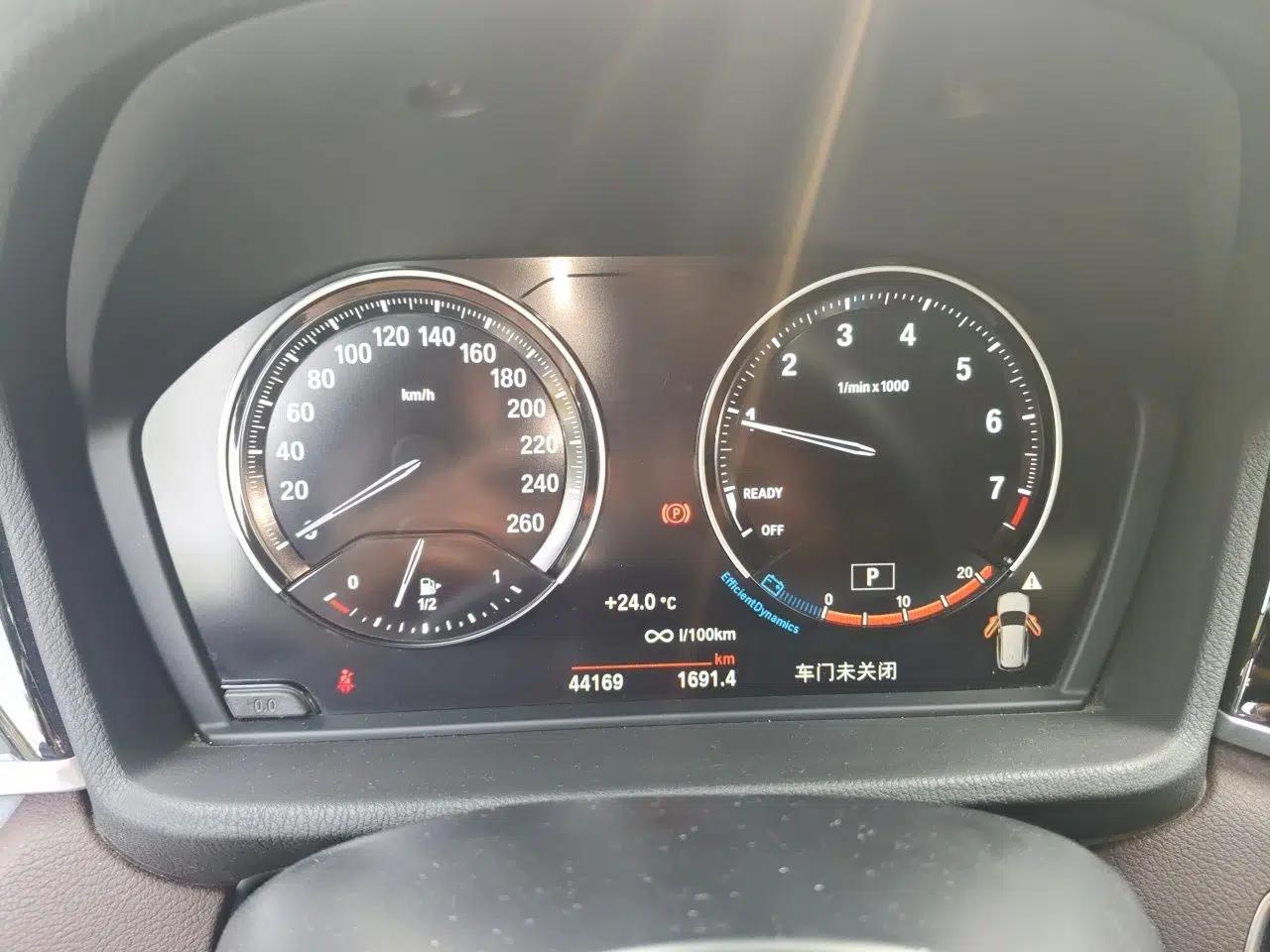 BMW X1 2020 sDrive20Li Premium Edition — миниатюра 11