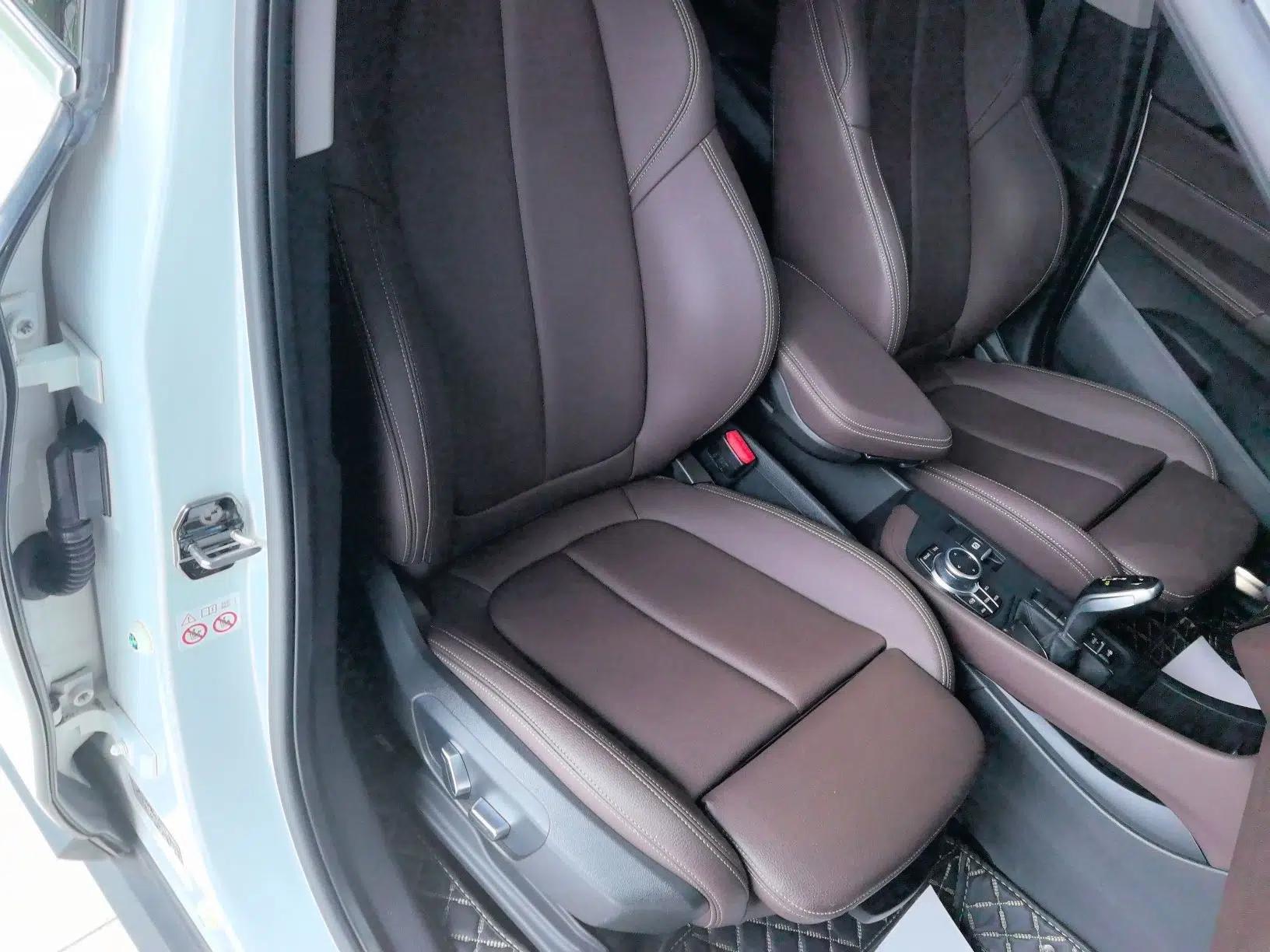 BMW X1 2022 sDrive25Li Leading Model — миниатюра 17