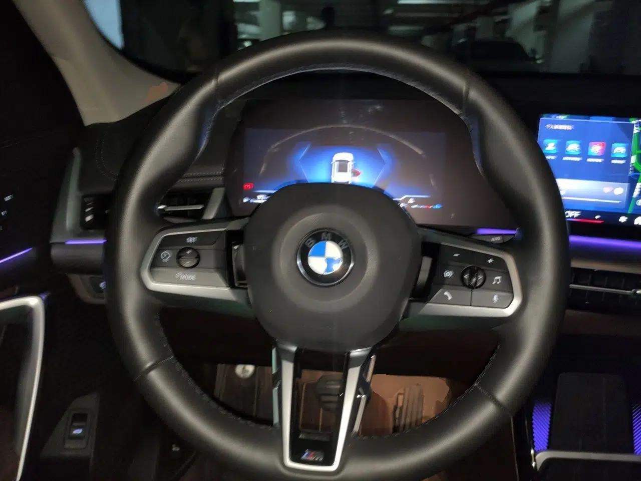 BMW X1 2023 sDrive25Li M Sport Package — миниатюра 10