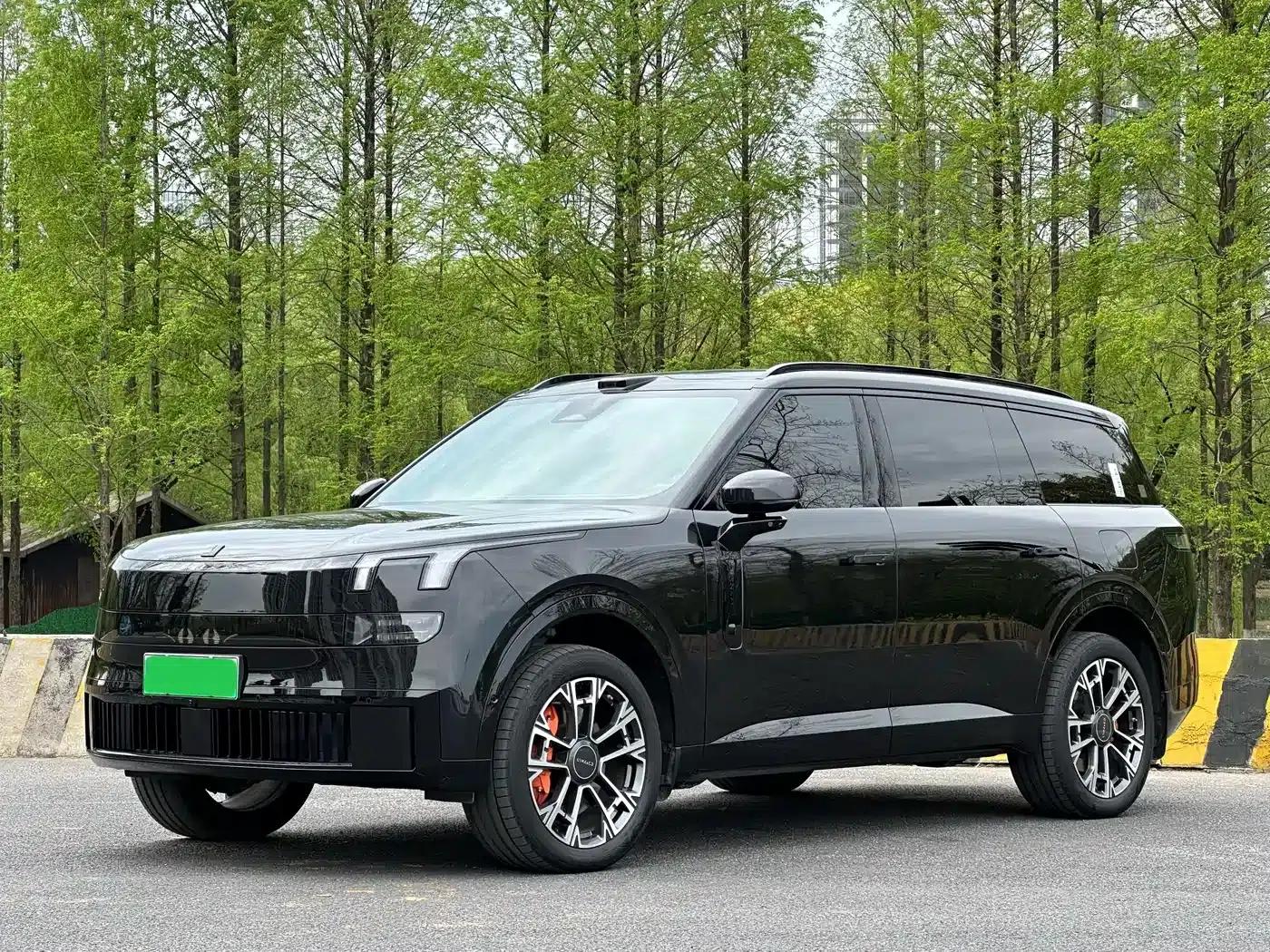 Lynk & Co 900 2025 1.5T Ultra 6-seater — миниатюра 1