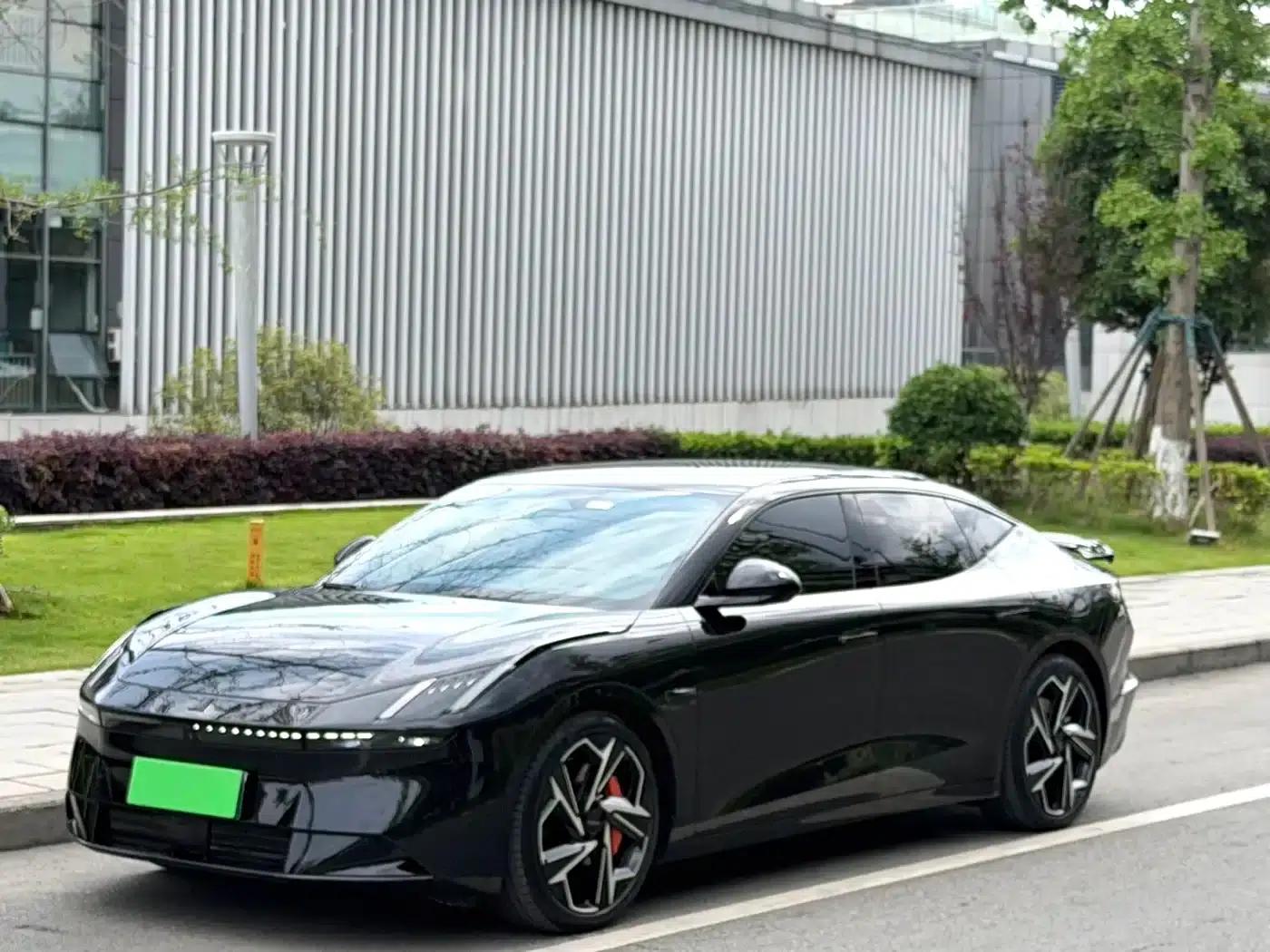 Lynk & Co Z10 2025 Model 95kWh 702km AWD Halo — миниатюра 1