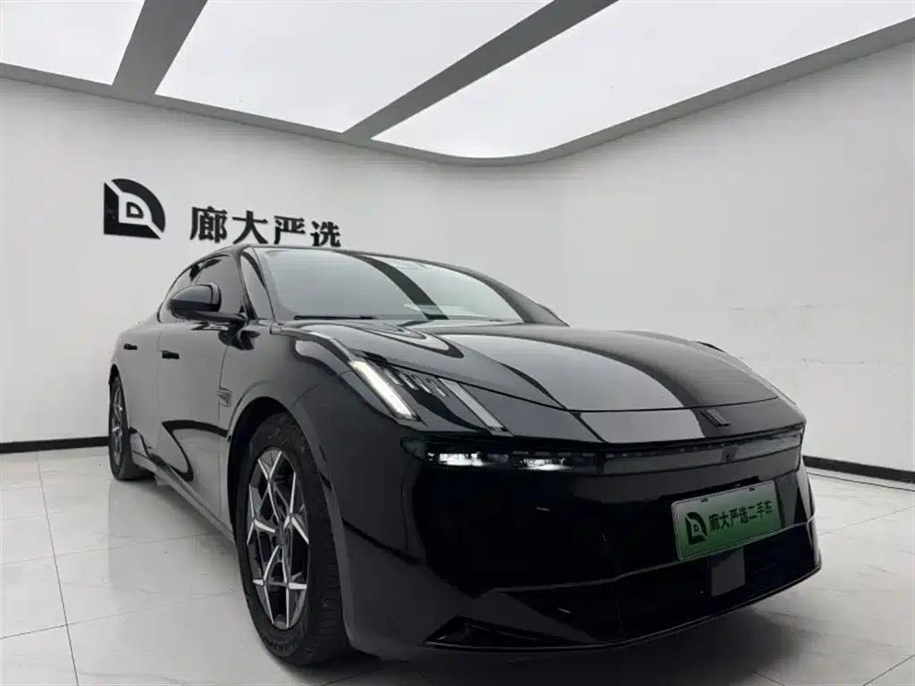 Lynk & Co Z10 2024 Model 95kWh 766km Rear-Wheel Drive Max — миниатюра 2