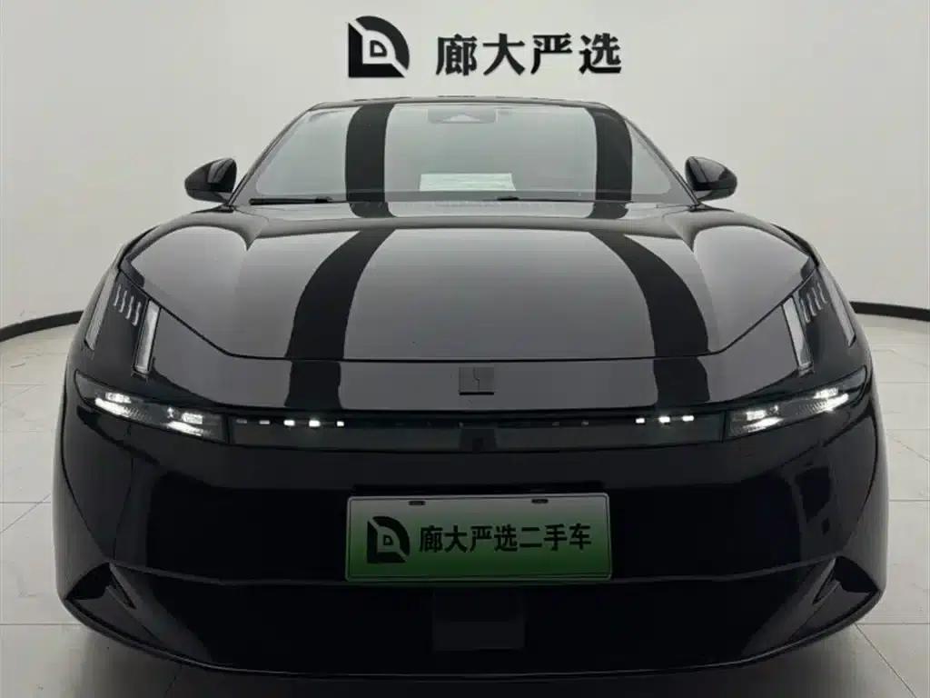 Lynk & Co Z10 2024 Model 95kWh 766km Rear-Wheel Drive Max — миниатюра 3