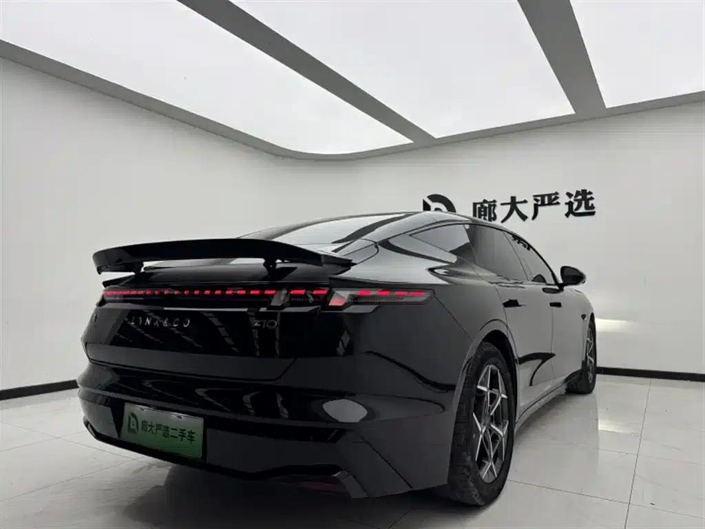 Lynk & Co Z10 2024 Model 95kWh 766km Rear-Wheel Drive Max — миниатюра 6