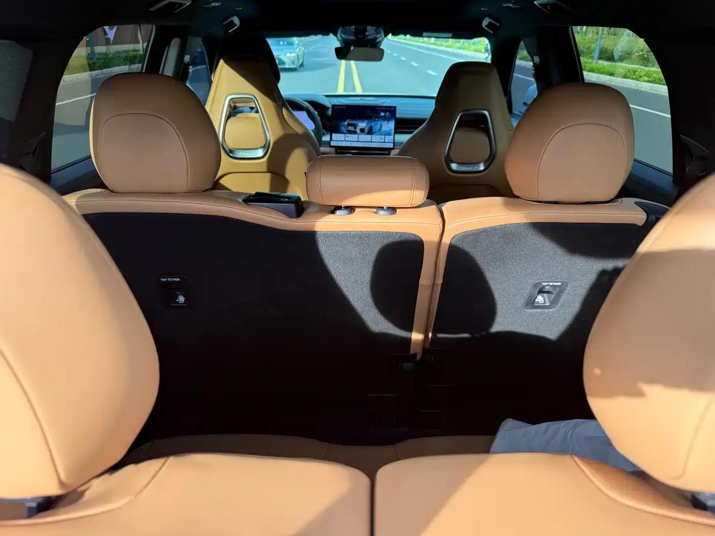 Lynk & Co 09 EM-P 2024 2.0TD EM-P AWD PRO 7-seater — миниатюра 4