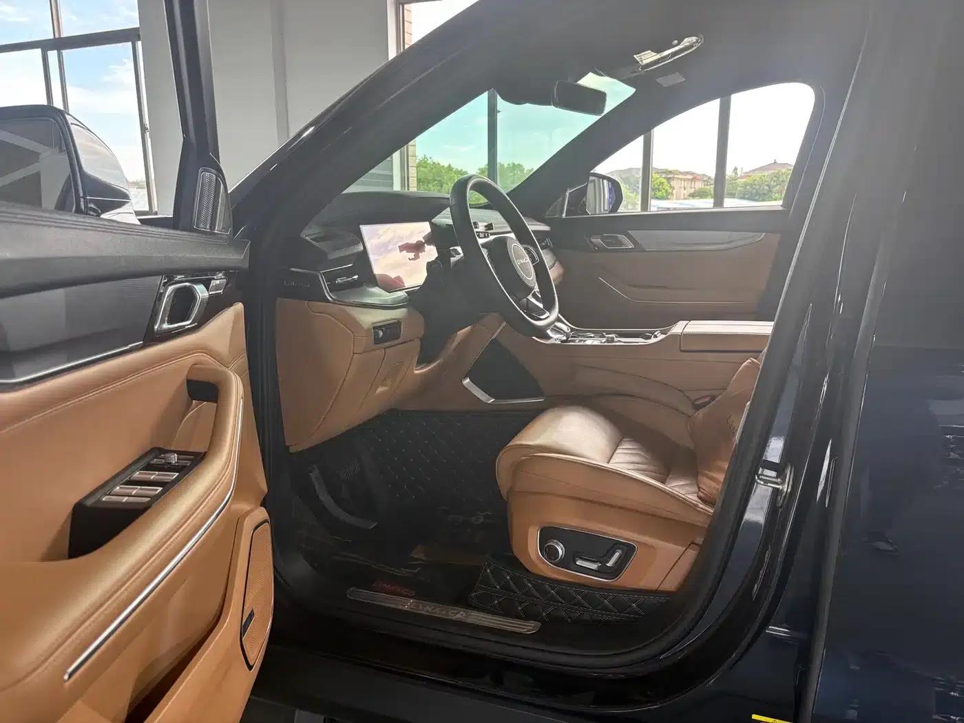 Lynk & Co 09 EM-P 2023 2.0TD EM-P AWD Asian Touring Administrative Edition 5-seater — миниатюра 5