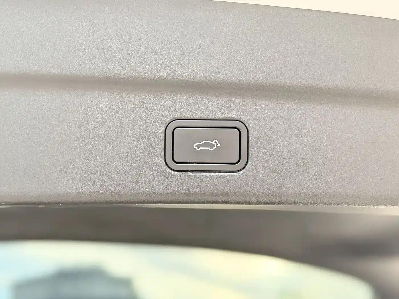 Lynk & Co 09 EM-P 2021 2.0T PHEV Halo 6-seater — миниатюра 21