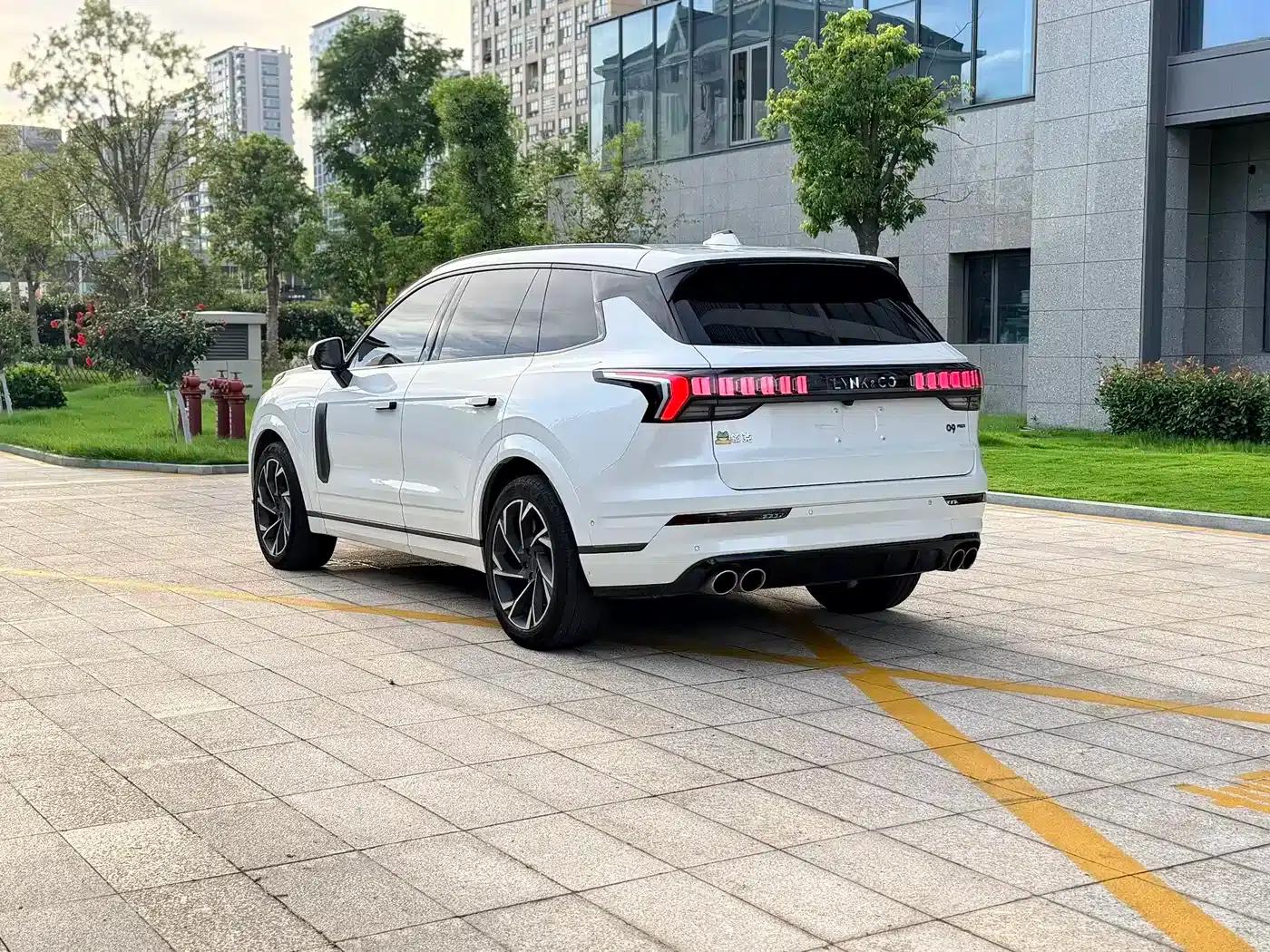 Lynk & Co 09 EM-P 2021 2.0T PHEV Halo 6-seater — миниатюра 28