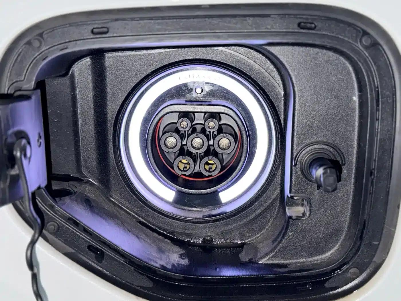 Lynk & Co 09 EM-P 2021 2.0T PHEV Halo 6-seater — миниатюра 29