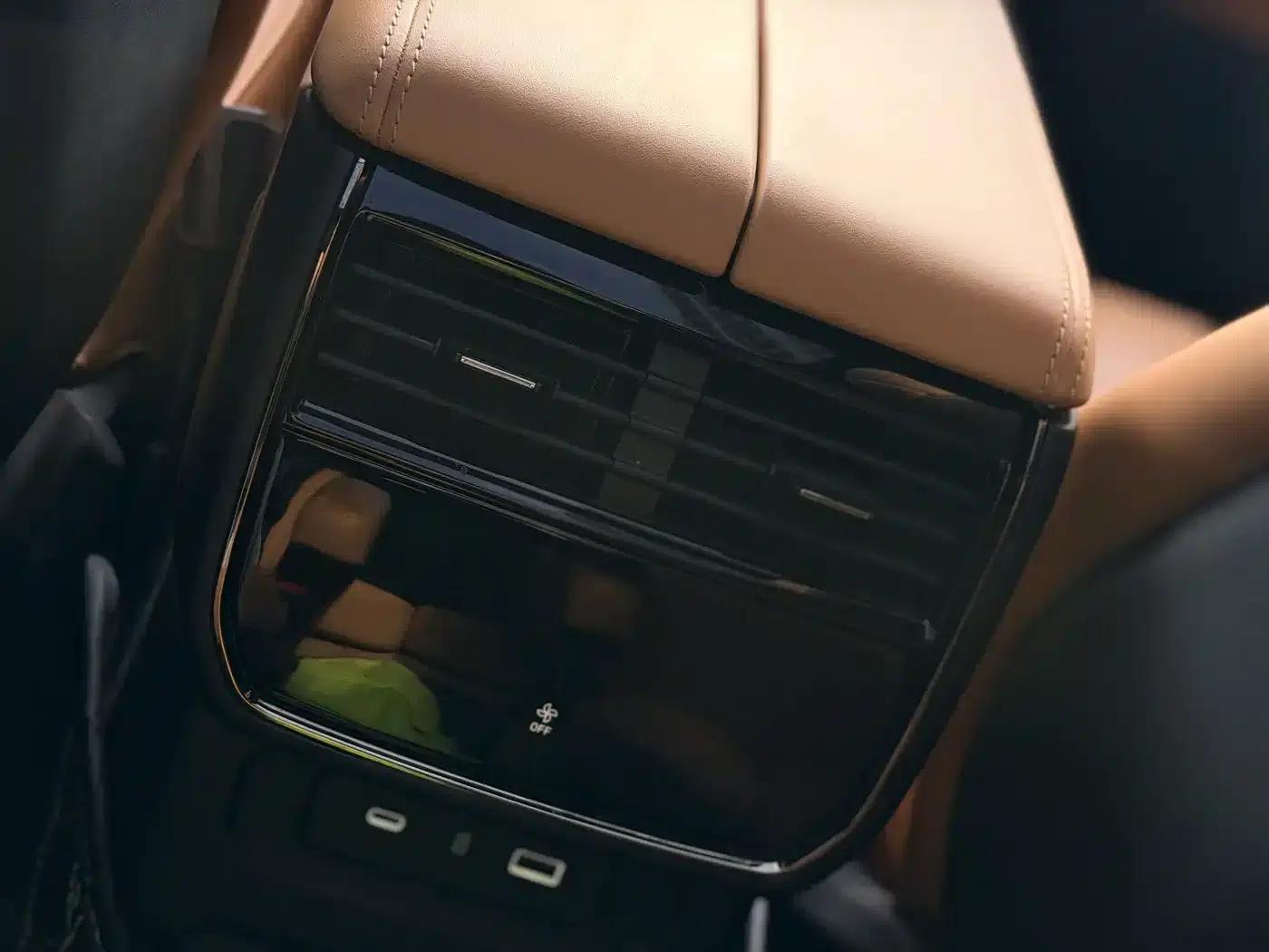Lynk & Co 09 EM-P 2021 2.0T PHEV Halo 6-seater — миниатюра 10