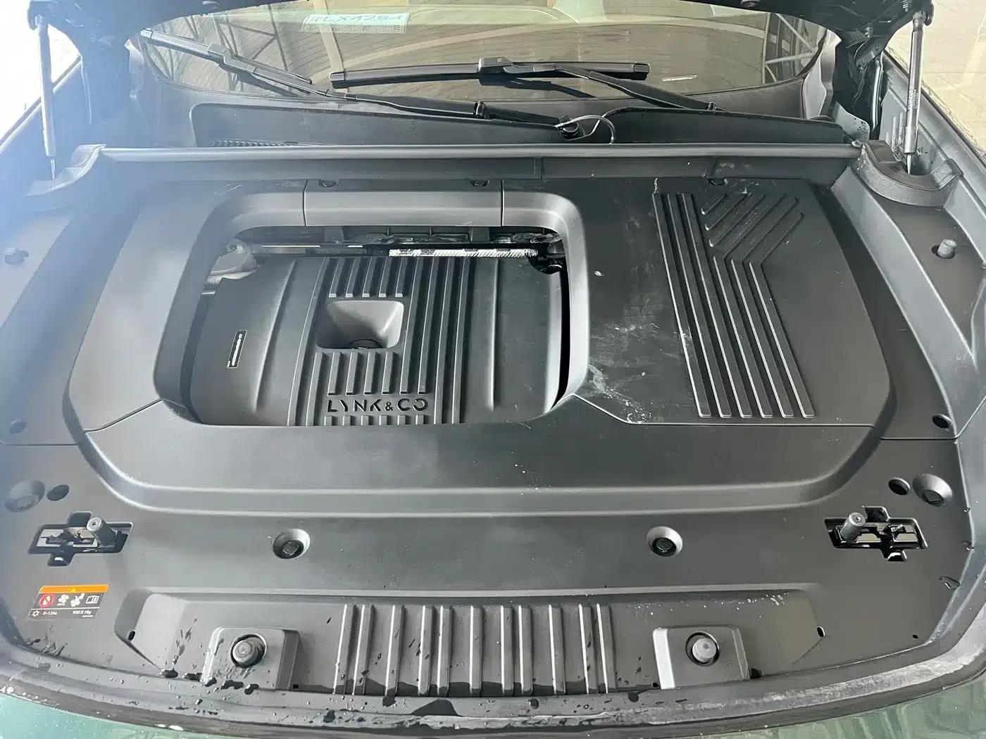 Lynk & Co 09 EM-P 2024 2.0TD EM-P AWD ULTRA Six-Seater — миниатюра 16