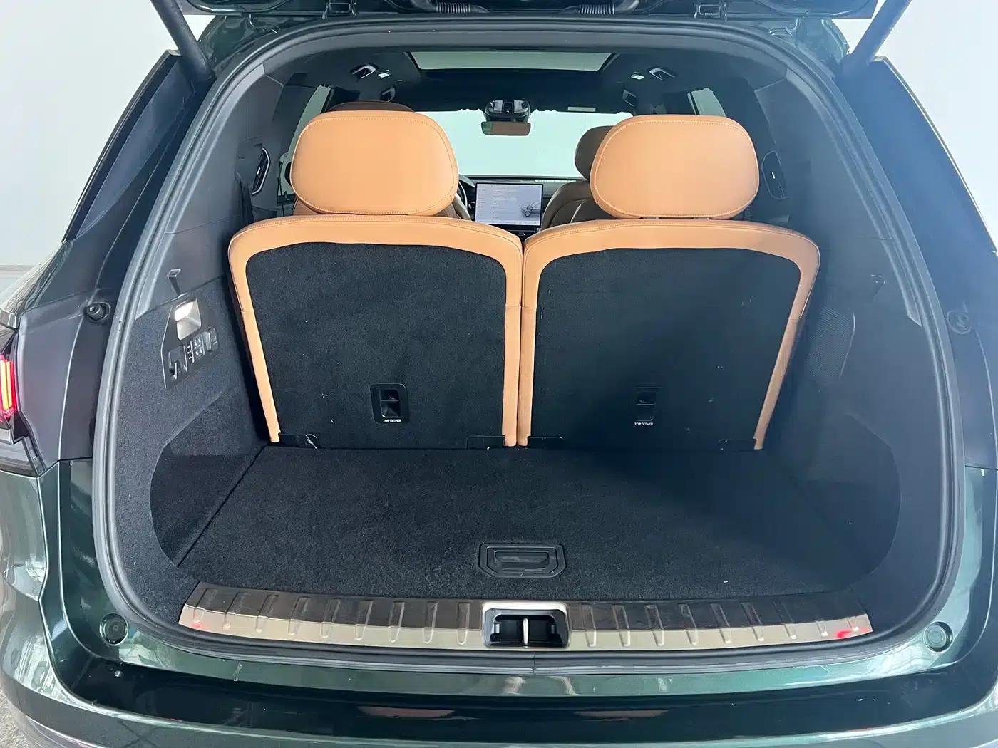 Lynk & Co 09 EM-P 2024 2.0TD EM-P AWD ULTRA Six-Seater — миниатюра 8