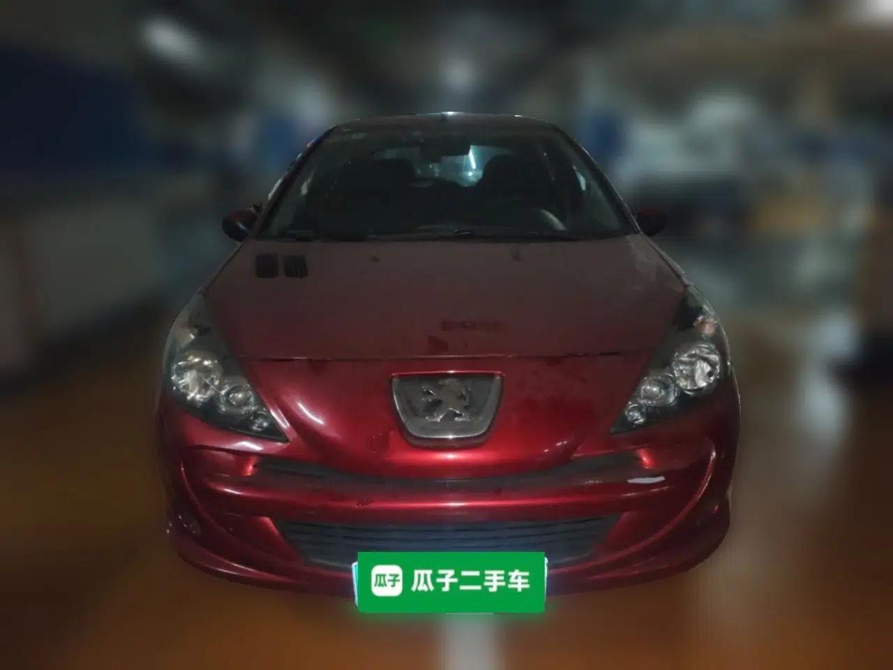 Peugeot 207 2011 Hatchback 1.4L Manual Yule Edition — миниатюра 2