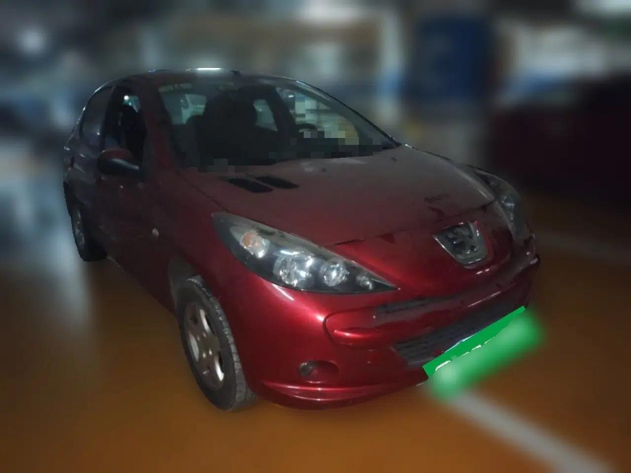 Peugeot 207 2011 Hatchback 1.4L Manual Yule Edition — миниатюра 3