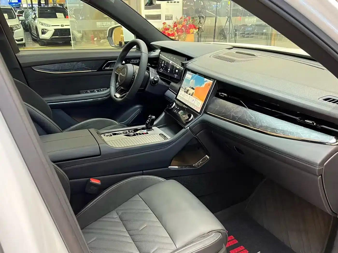 Lynk & Co 09 2021 2.0T Halo 6-seater — миниатюра 13