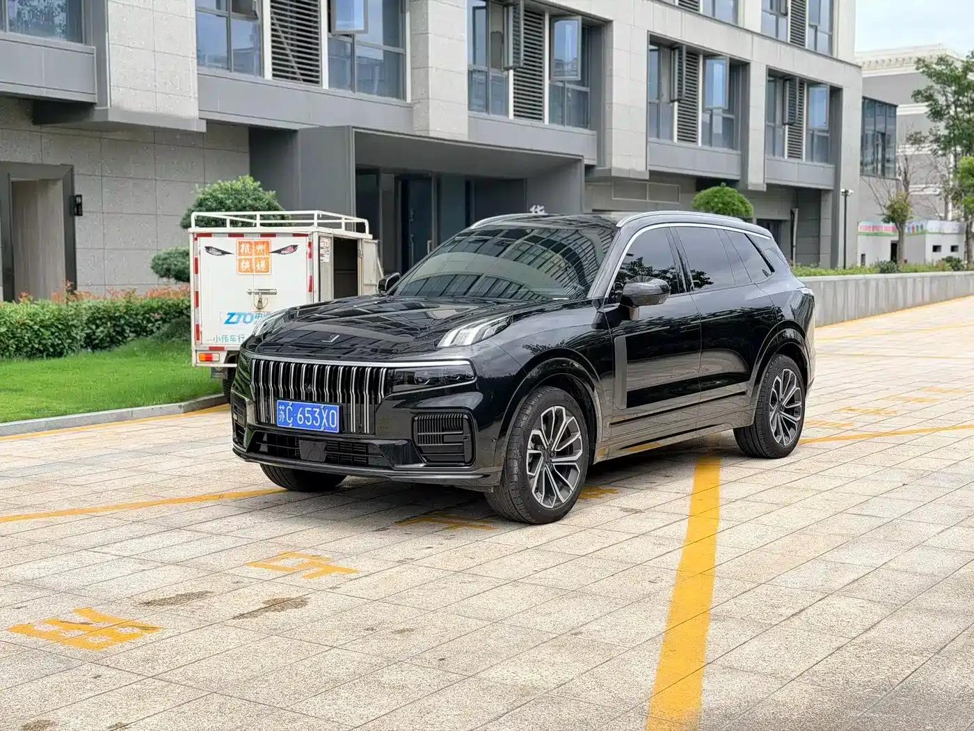 Lynk & Co 09 2024 2.0T AWD Sport Edition (5-seater) — миниатюра 1