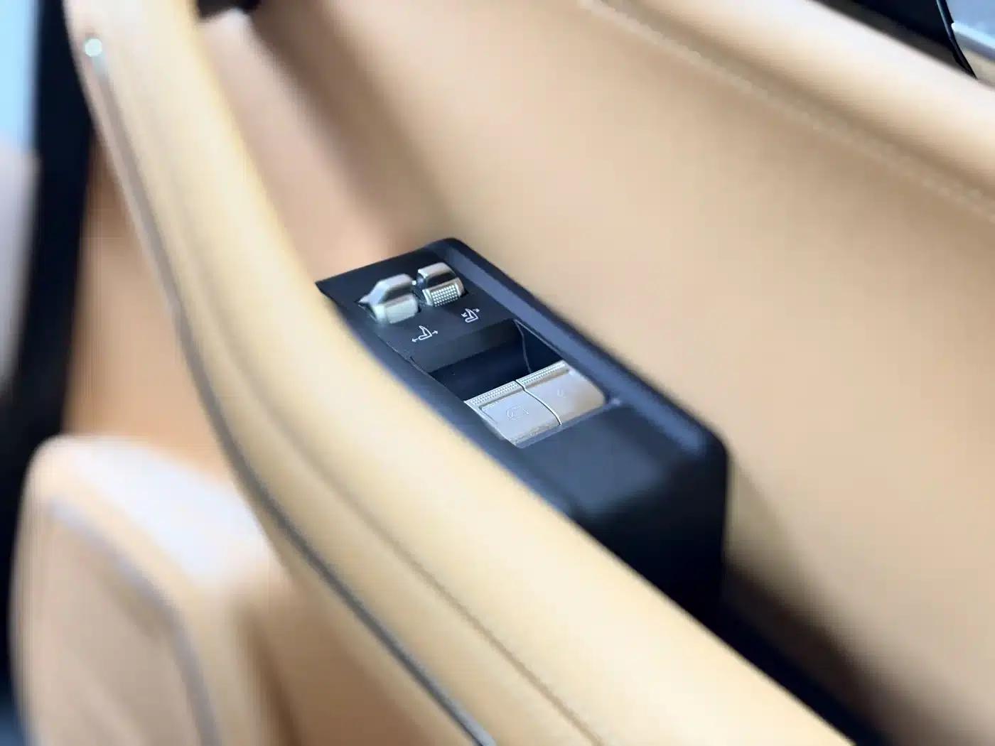Lynk & Co 09 2024 2.0T AWD Sport Edition (5-seater) — миниатюра 14
