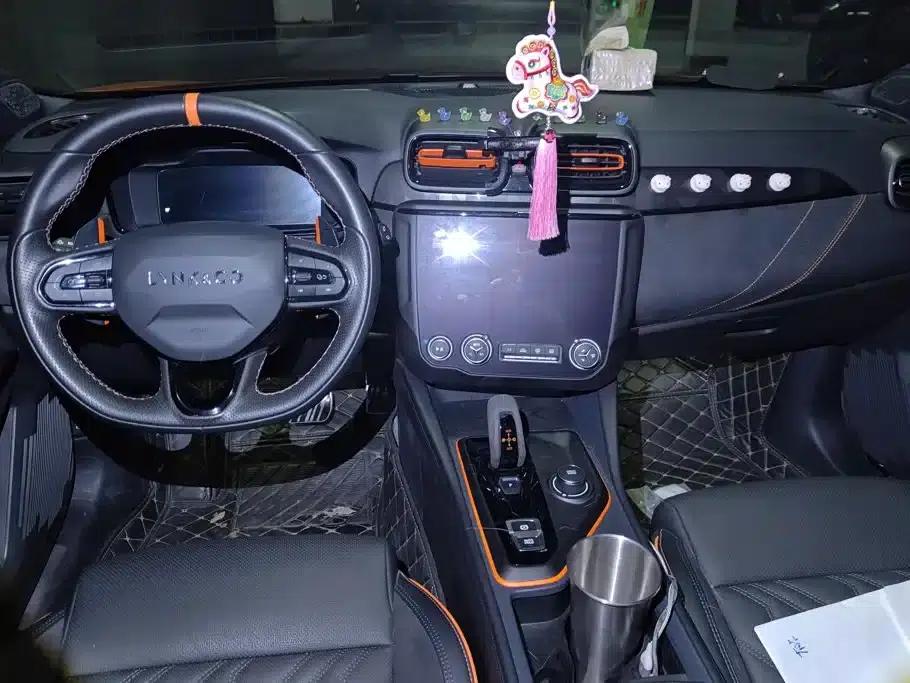 Lynk & Co 02 Hatchback 2021 2.0TD Halo — миниатюра 12