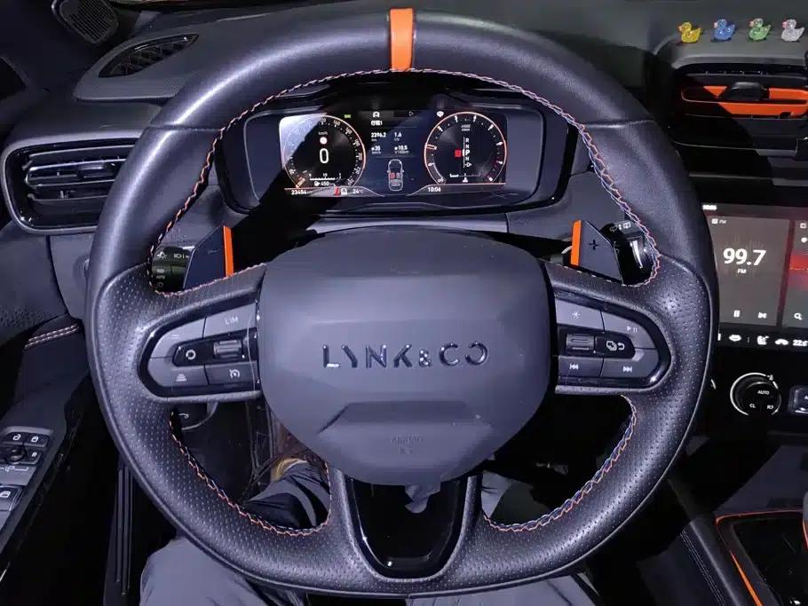 Lynk & Co 02 Hatchback 2021 2.0TD Halo — миниатюра 15