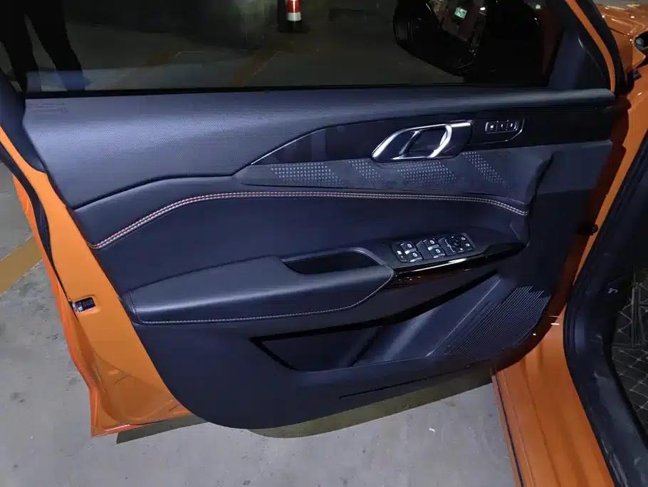 Lynk & Co 02 Hatchback 2021 2.0TD Halo — миниатюра 7