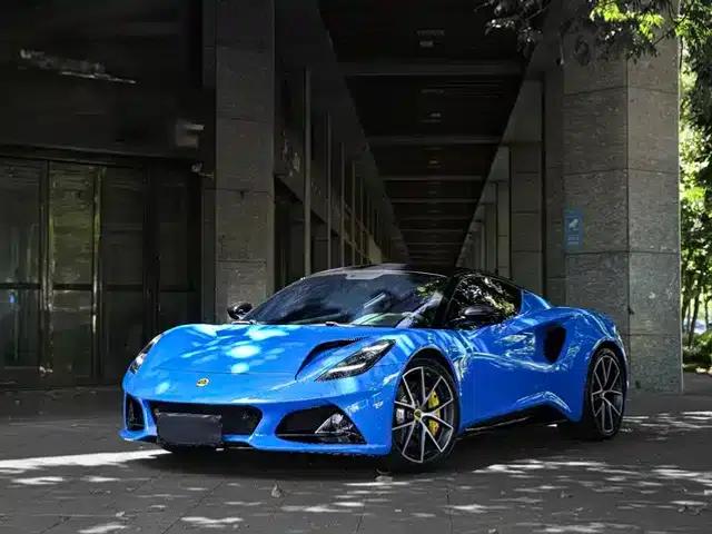 2022 EMIRA 3.5T V6 Manual First Edition